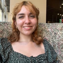 A profile image of Yasaman