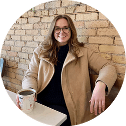 A profile image of Kenzie Yates