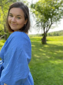 A profile image of Lisanna S