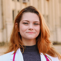 A profile image of Marina Freitas