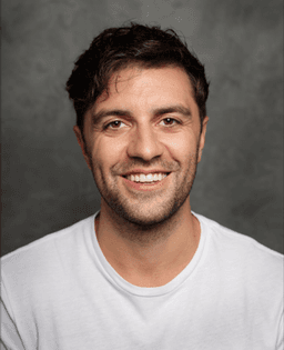 A profile image of Matt Thomas