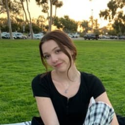 A profile image of Nicole Martin