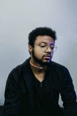 A profile image of niuba