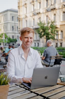 A profile image of Patrick Farrell