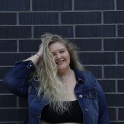 A profile image of Rose Ox