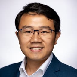 A profile image of Yapan Liu